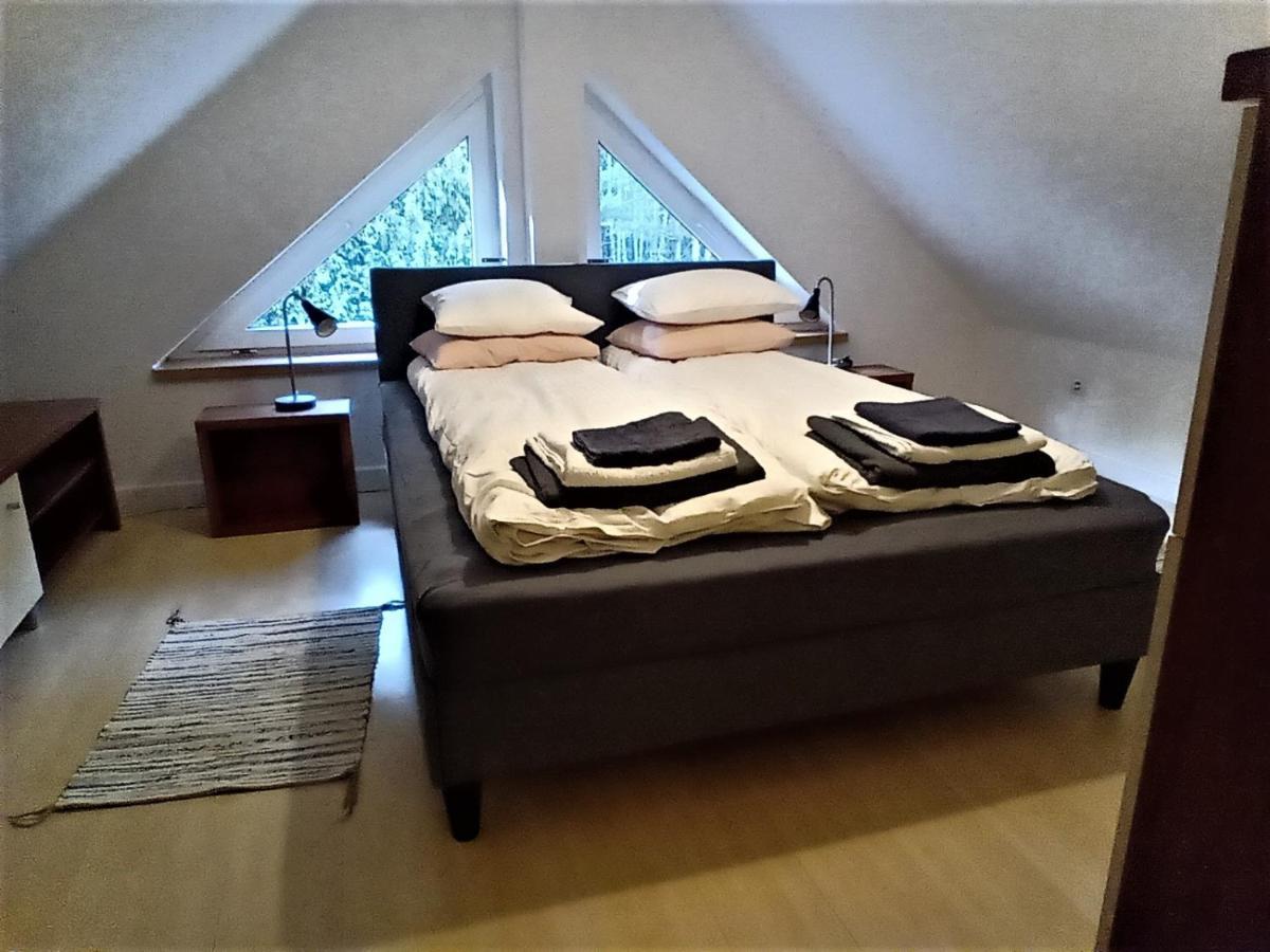 Niedzwiady Male 14 B Villa Ślesin Esterno foto